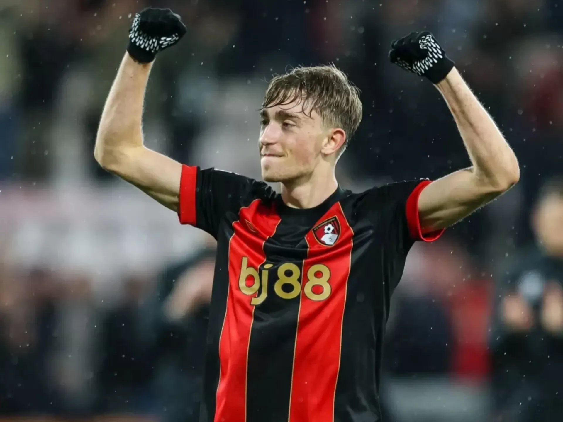 News FOOTBALL: Real Madrid Incar Dean Huijsen: Transfer Bek Muda Sensasional!