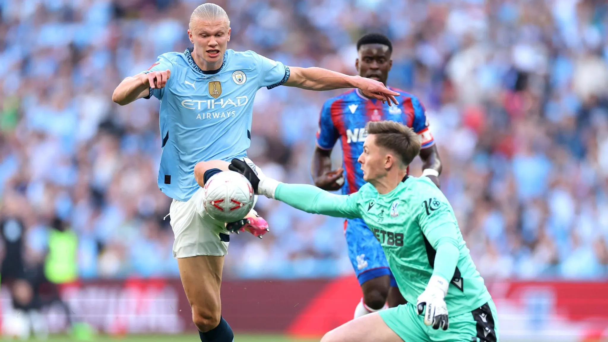 News LIGA EROPA: Dean Henderson Lolos dari Kartu Merah? Kontroversi FA Cup Final vs Man City