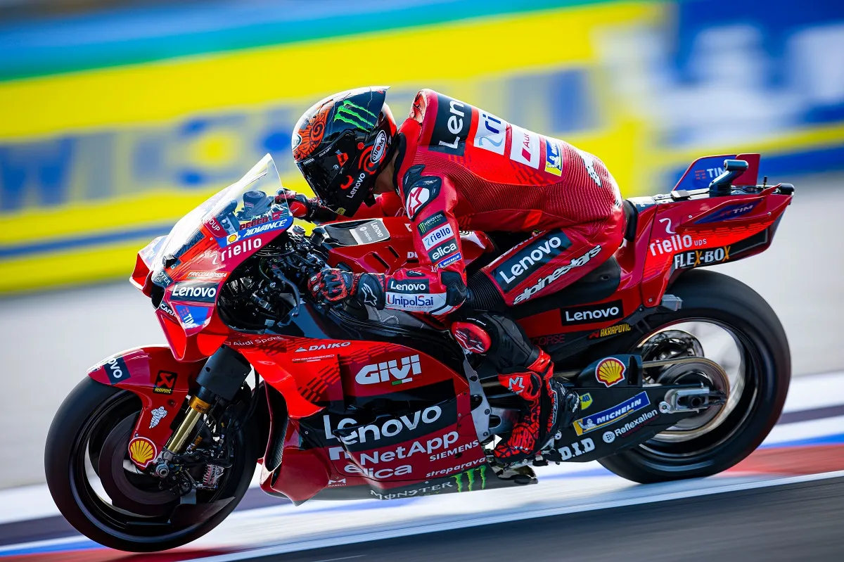 News MOTOGP: Alasan Pecco Bagnaia Terjebak dengan Ducati GP25, Bukan GP24!